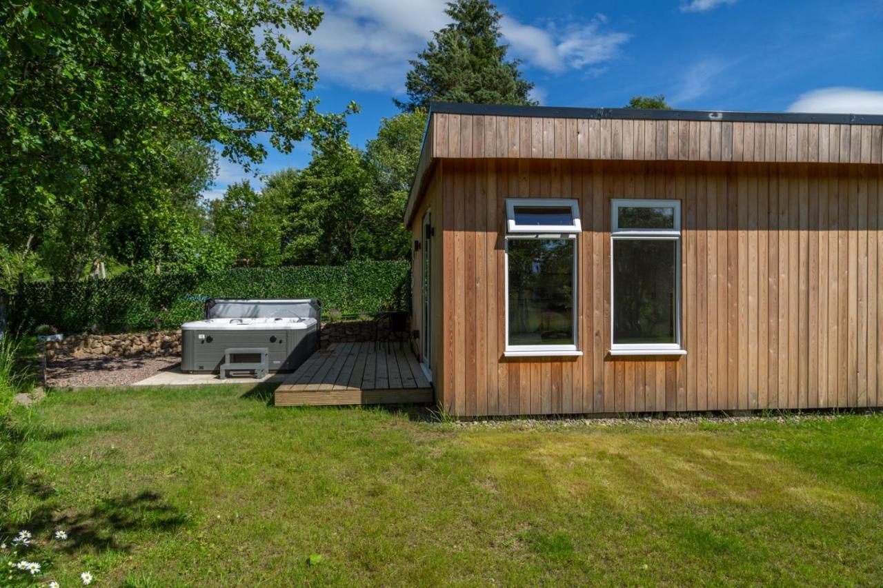 Allt Mor Rentals - Chalet With Hot Tub, And Studio Apartment No Hot Tub Ройбрідж Екстер'єр фото